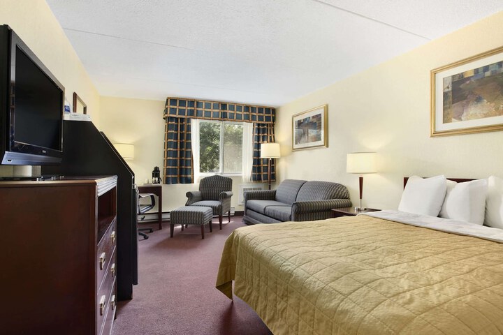 Room 25 of 45