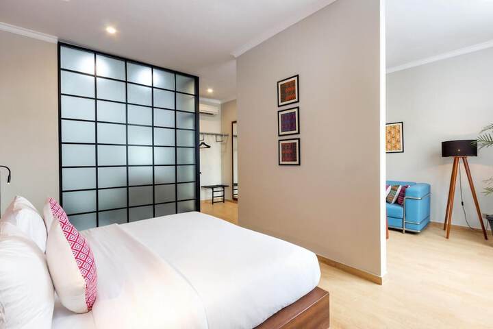 Room 16 of 54
