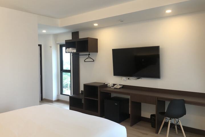 Room 17 of 41