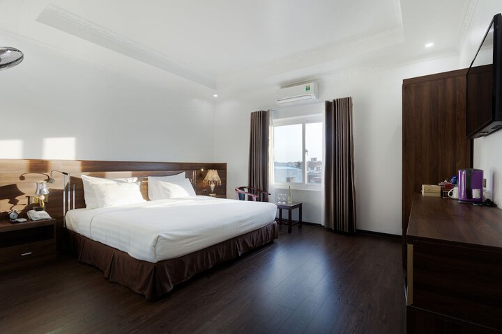 Room 8 of 46