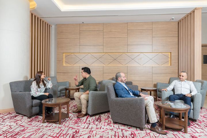 Entrance & Lobby