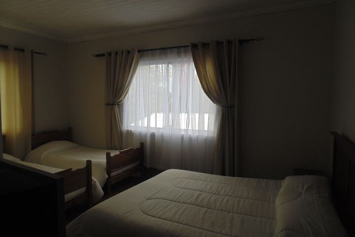 Room 3 of 11