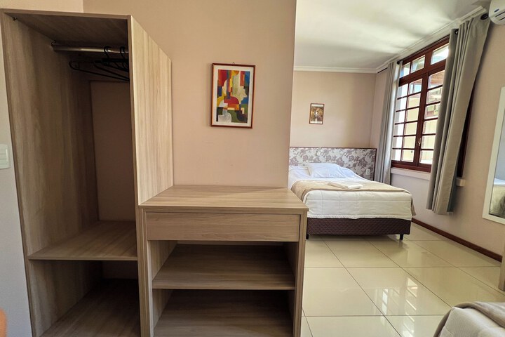 Room 59 of 206