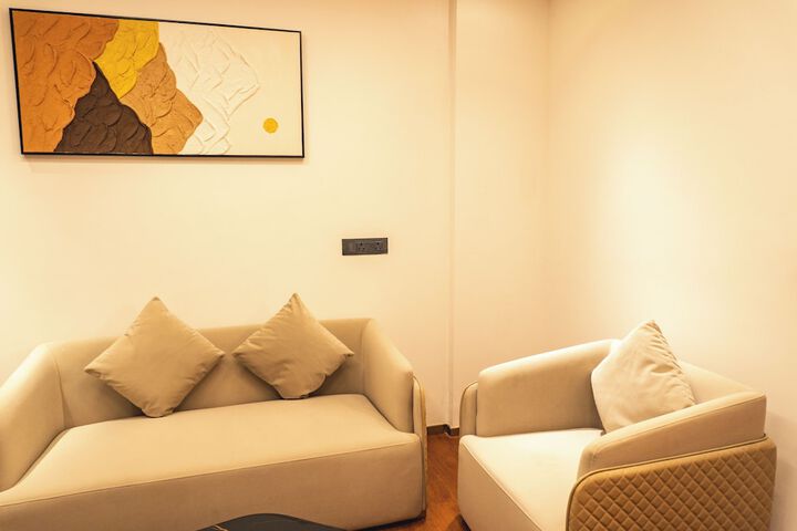 Room 12 of 53