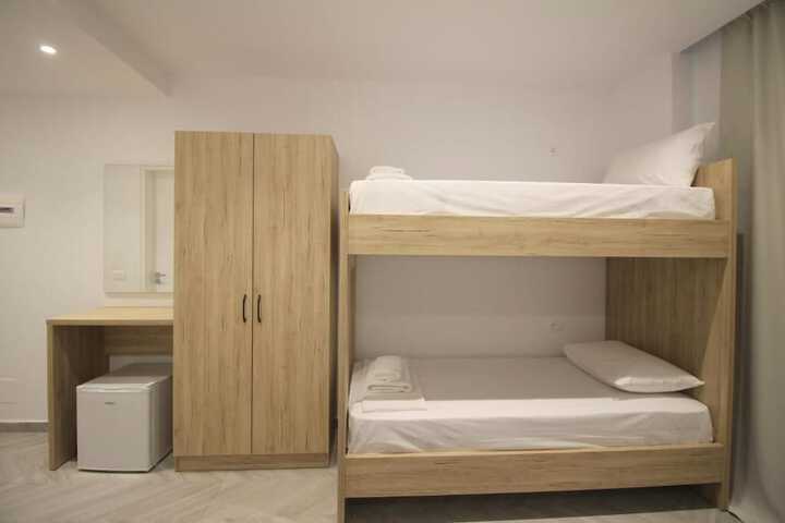Room 57 of 96