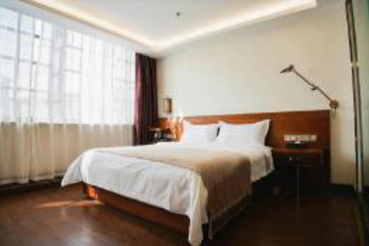 Room 21 of 23