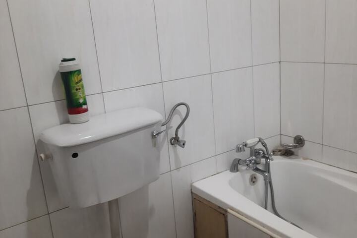 Room 29 of 85