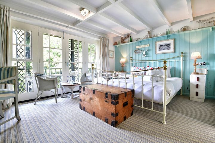 Room 3 of 25