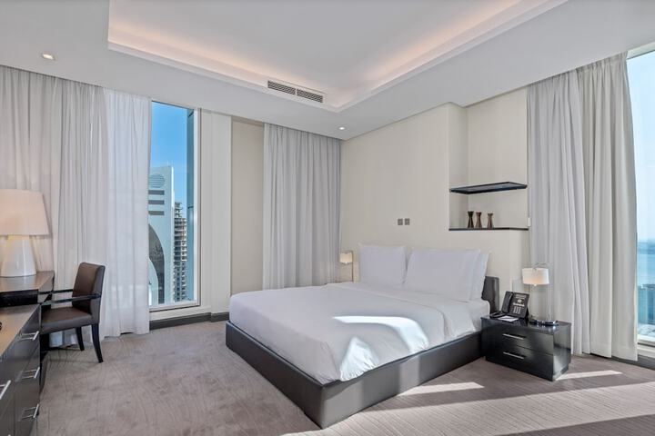 Room 34 of 218