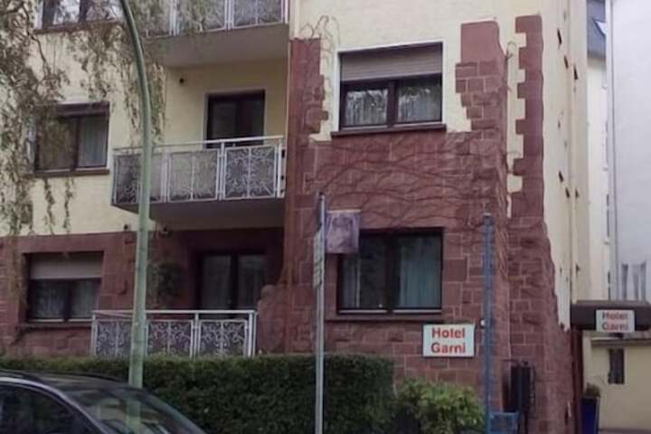 Hotel 5 of 25
