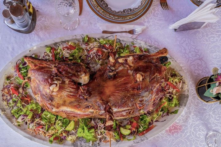 Dining 54 of 66