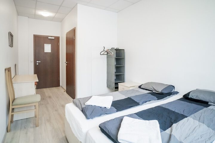Room 12 of 23