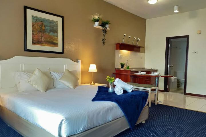Room 157 of 650