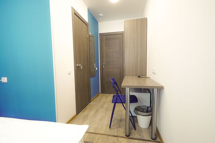 Room 19 of 28