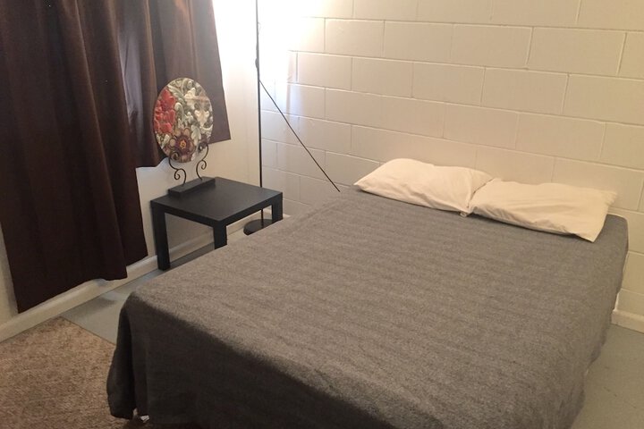 Room 6 of 23