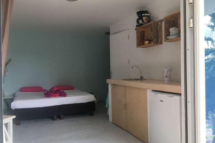 Room 4 of 44
