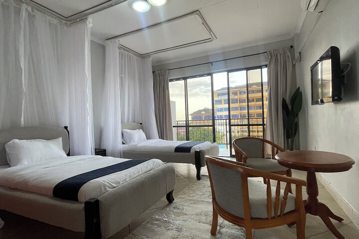 Room 21 of 72