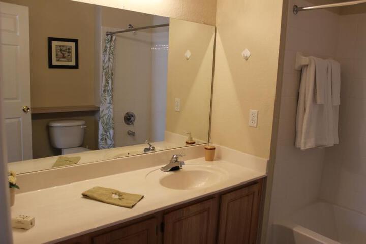Image of ACO - Venetian Bay Townhome (1519)