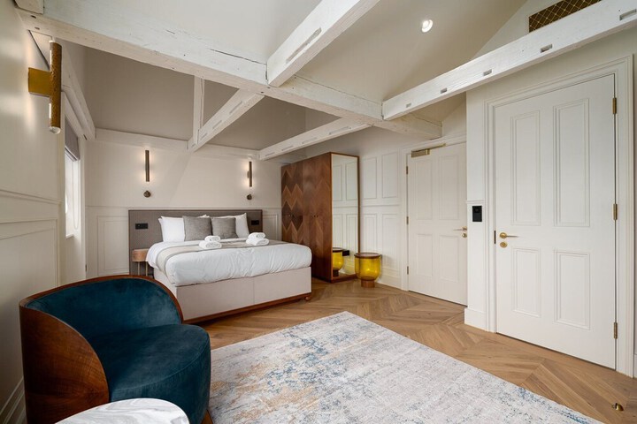 Room 134 of 280