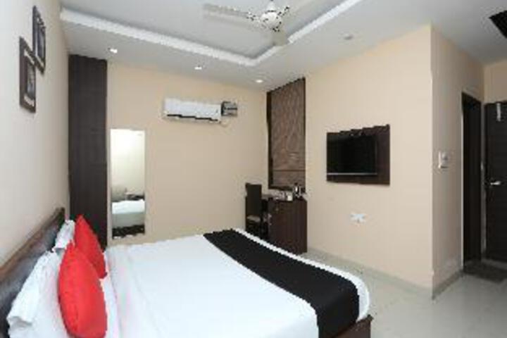 Room 21 of 23