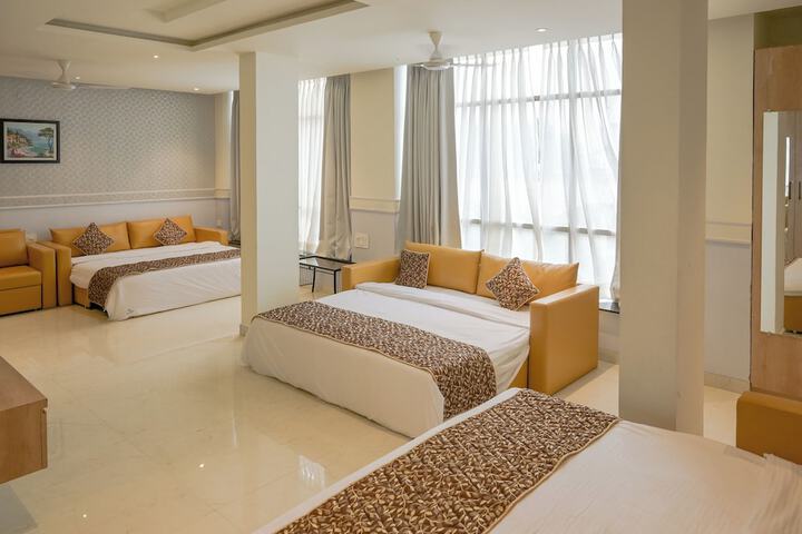 Room 9 of 45