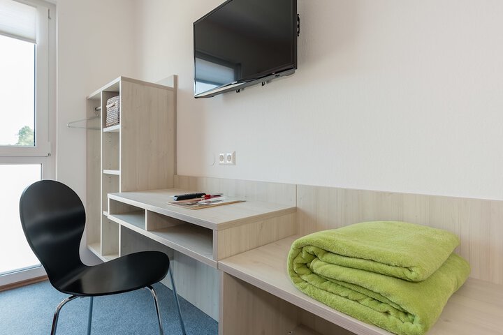 Room 8 of 29