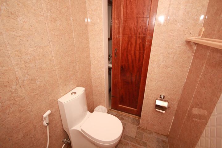 Room 45 of 63