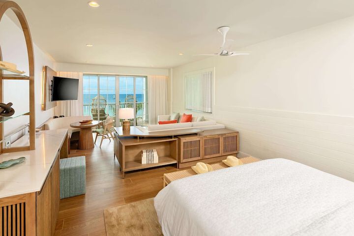Room 43 of 113