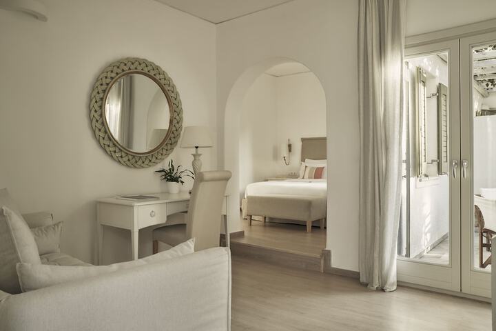 Room 4 of 95