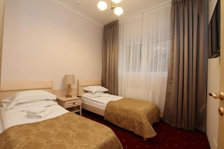 Room 18 of 47