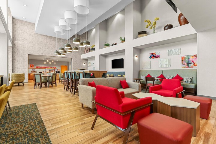 Guest Lobby