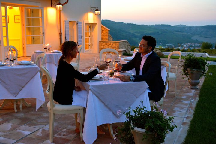 Dining 60 of 67