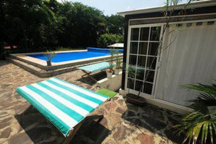 Pool 19 of 23