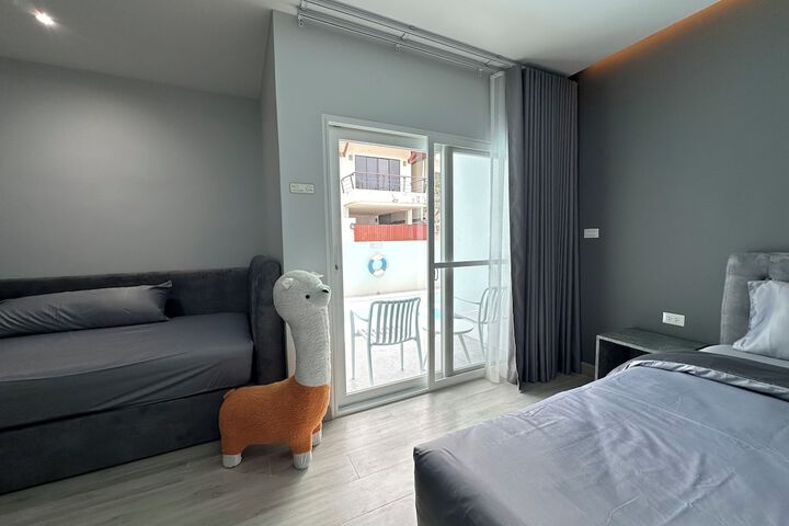 Room 21 of 75
