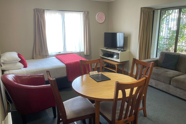 Room 59 of 104
