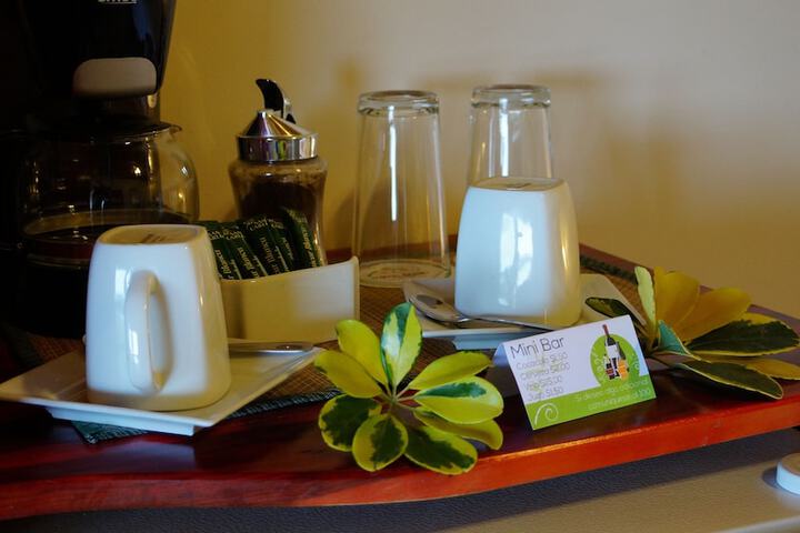 Breakfast/Coffee Service 71 of 170