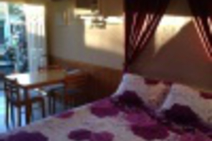 Room 172 of 228