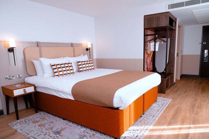 Room 20 of 61