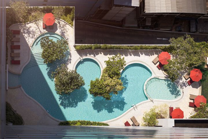 Pool 124 of 277