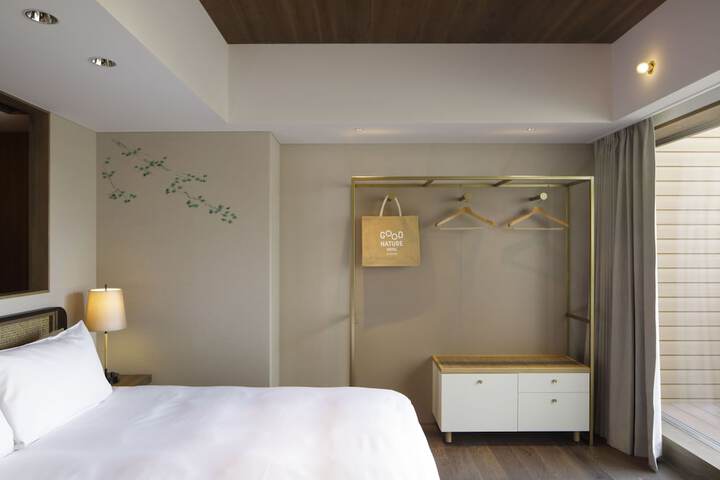 Room 26 of 135