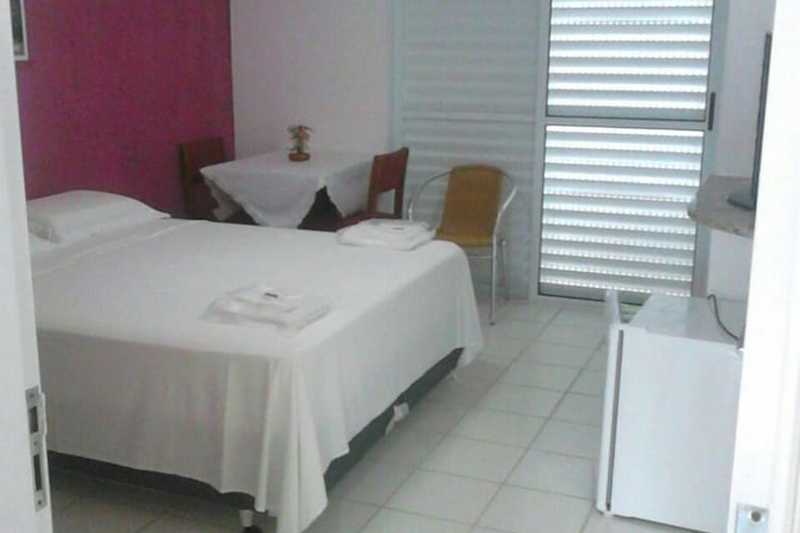 Room 9 of 97