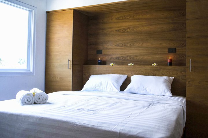 Room 3 of 17