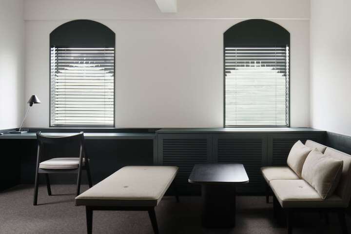 Room 19 of 61