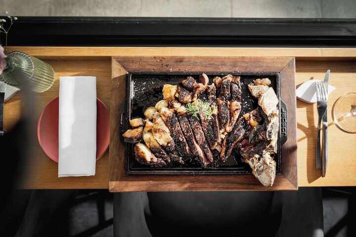 Dining 205 of 289