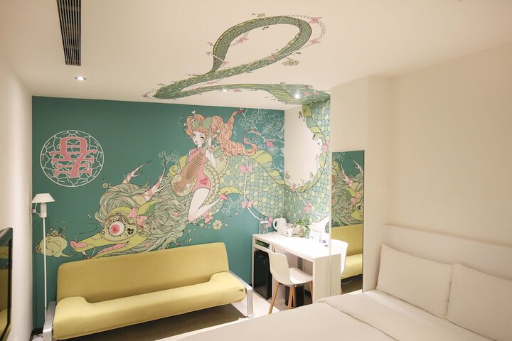 Room 17 of 51