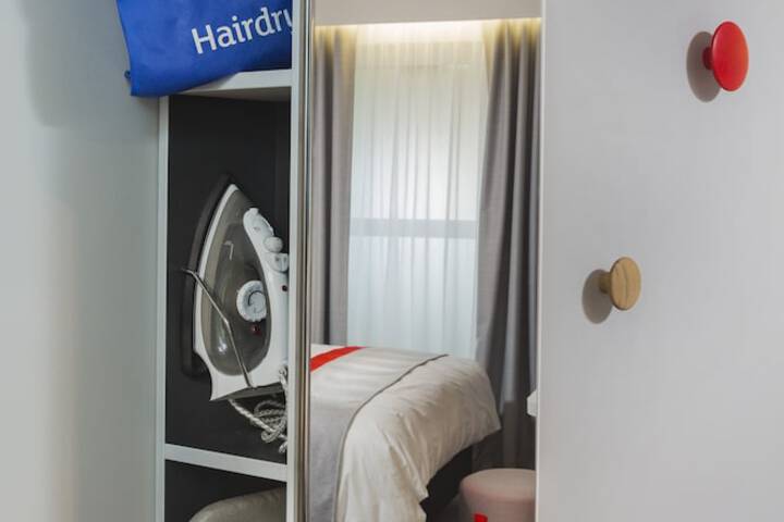 Room 21 of 78