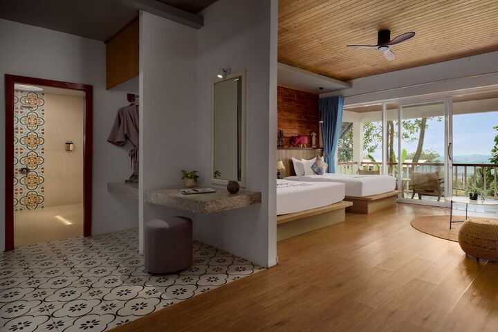 Room 20 of 100
