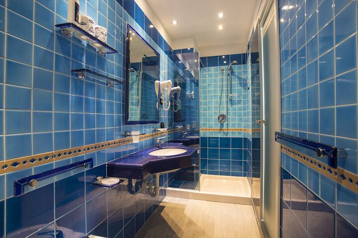Bathroom Interior Photo