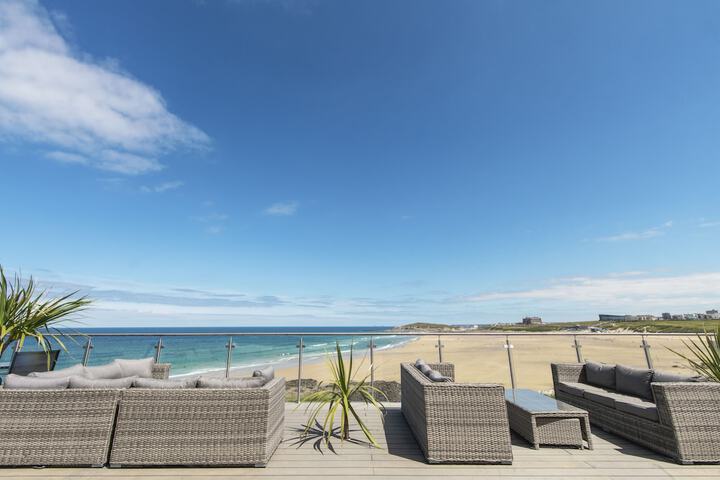 Sundeck 64 of 75