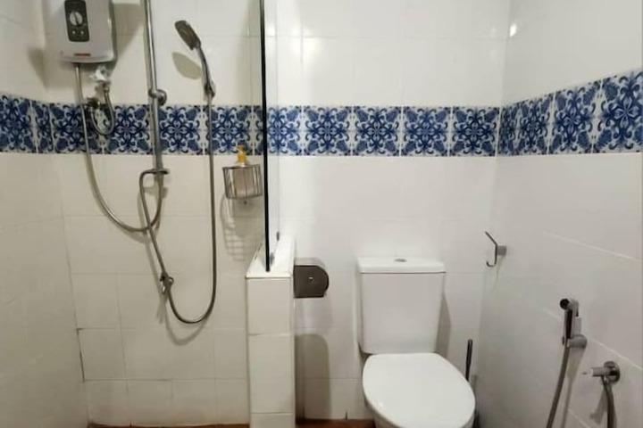 Room 25 of 55